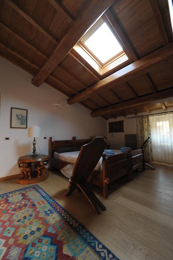 B&B Bone Novelle Dimora Storica Palazzo Zuzi LʼAquila Exterior foto