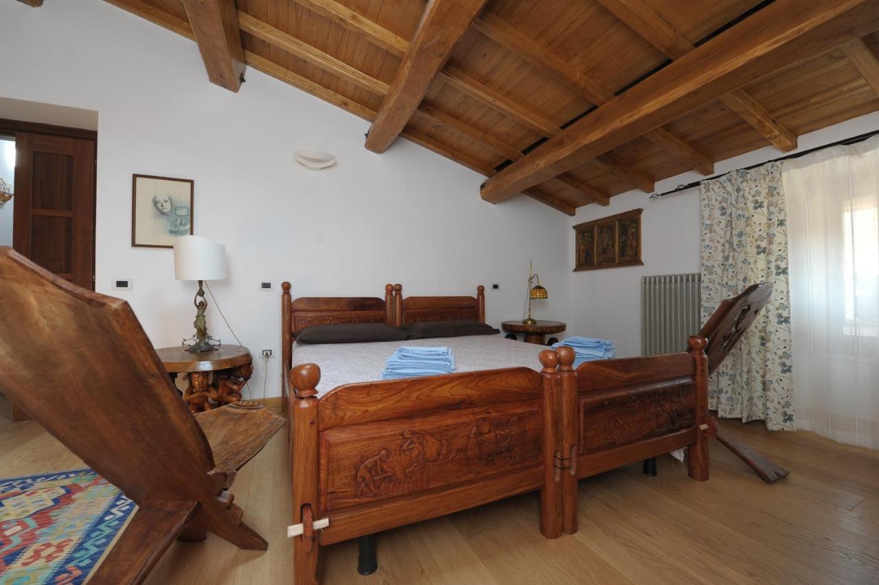 B&B Bone Novelle Dimora Storica Palazzo Zuzi LʼAquila Exterior foto