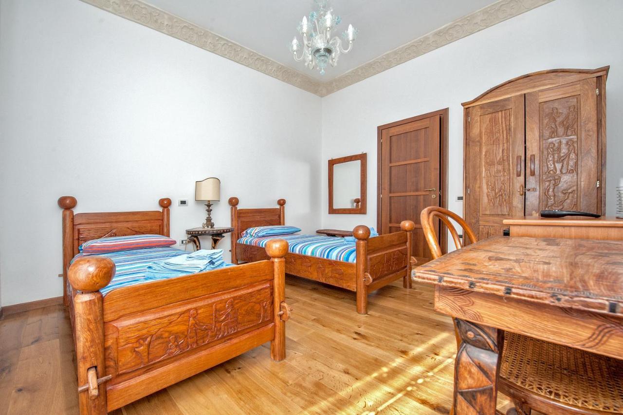 B&B Bone Novelle Dimora Storica Palazzo Zuzi LʼAquila Exterior foto